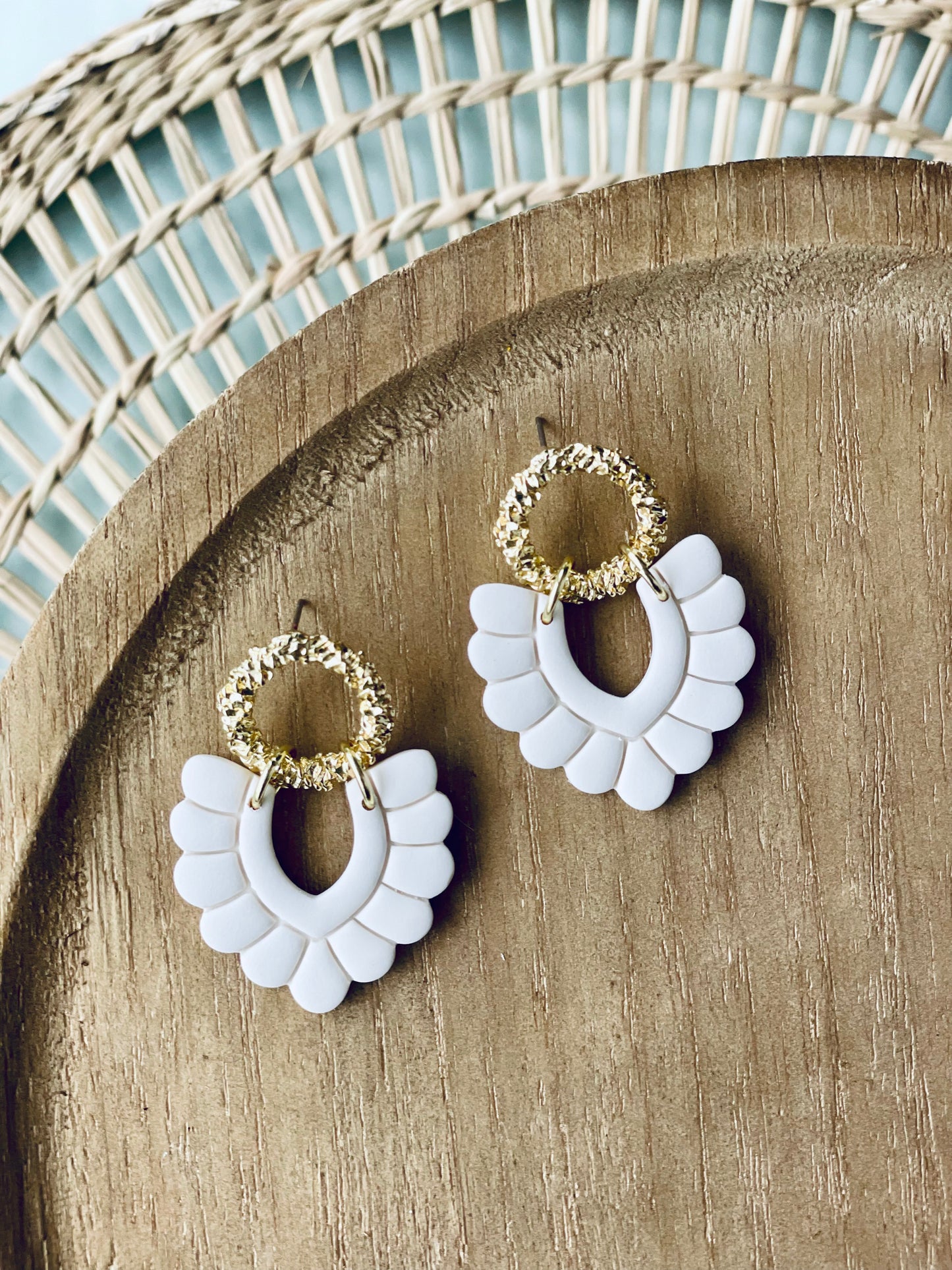 Bubbly “V” Earrings