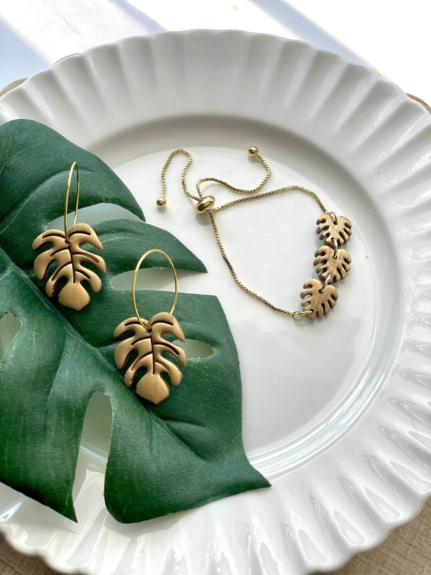 Monstera Bracelet (multiple choices)