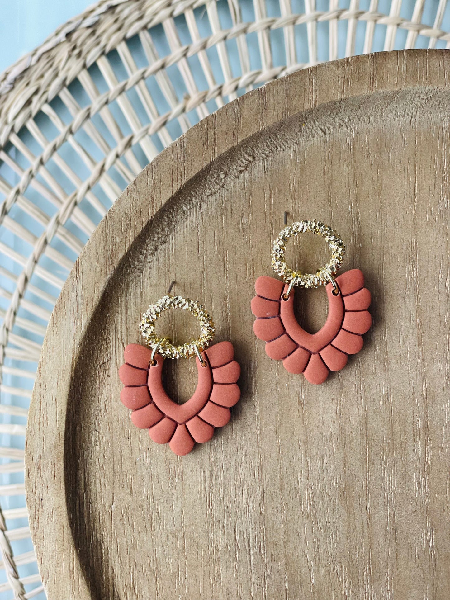 Bubbly “V” Earrings