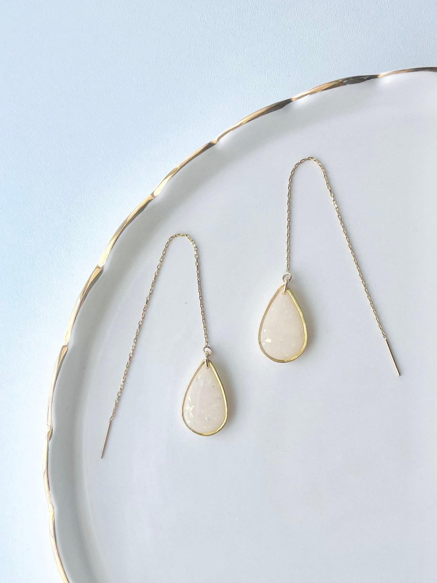 Dainty chain opal teardrop