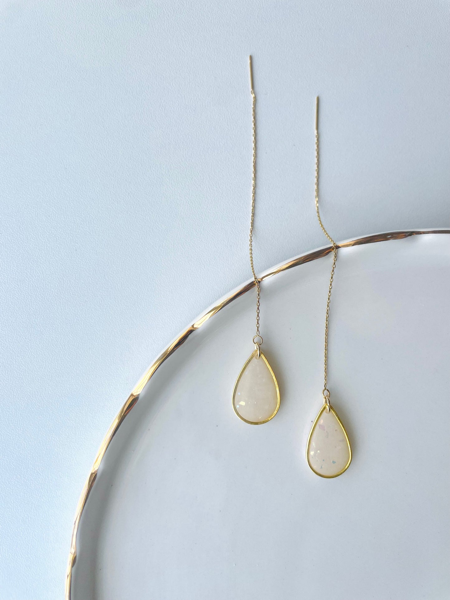 Dainty chain opal teardrop