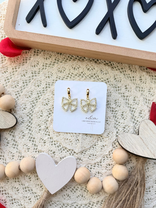 “Pearl”fectly Tied Bows