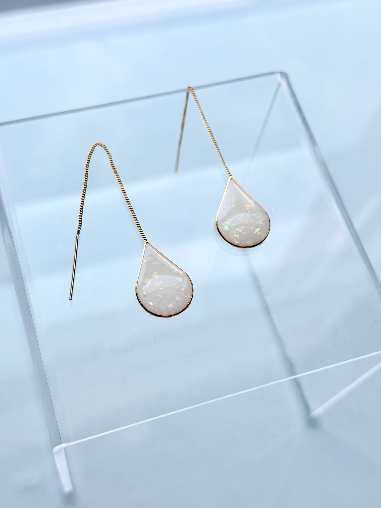 Dainty chain opal teardrop