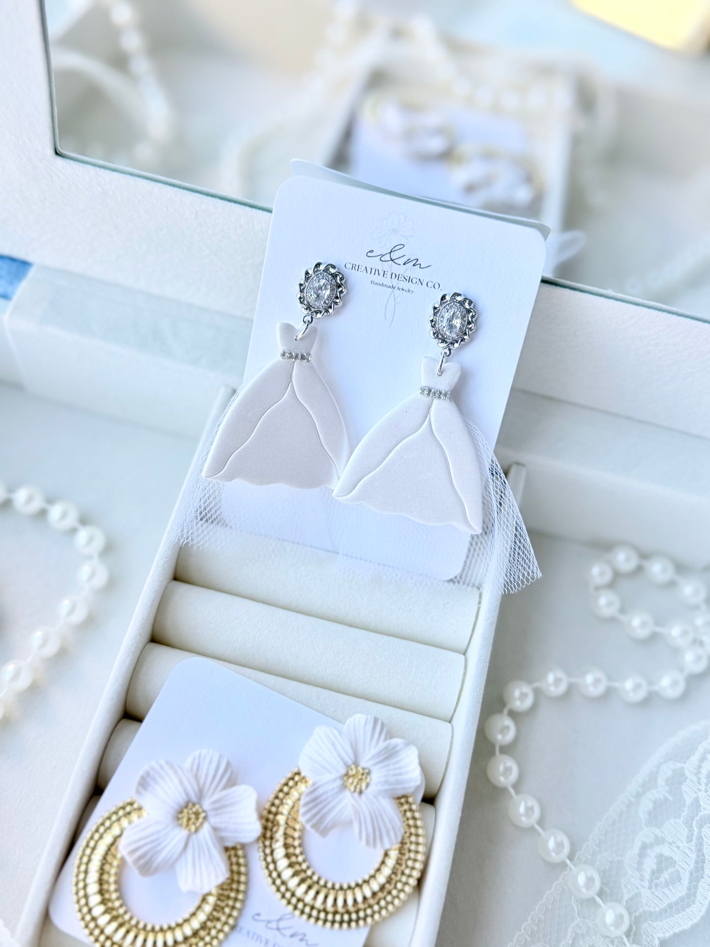 Vow & Veil Earrings