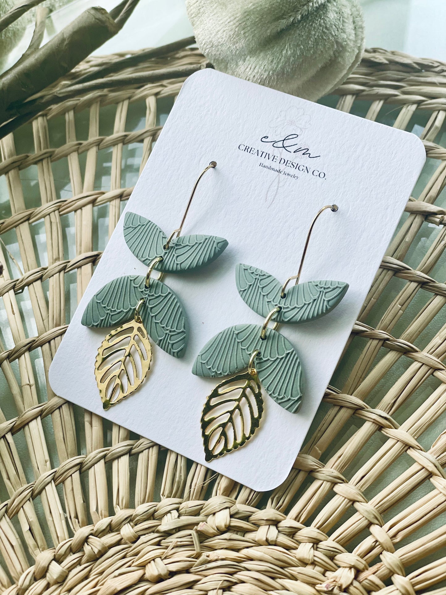 Falling leaf Earrings